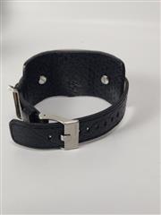 DIESEL DZ 2055 WATCH ON WIDE LEATHER STRAP $79
